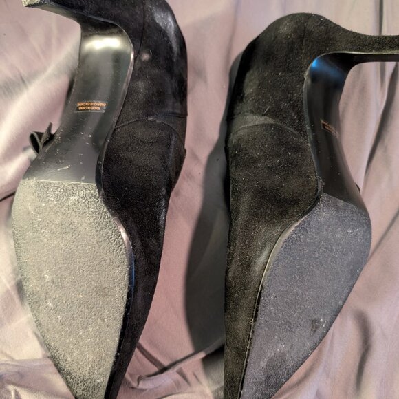 Black Velvet Shoes - Picture 3 of 3